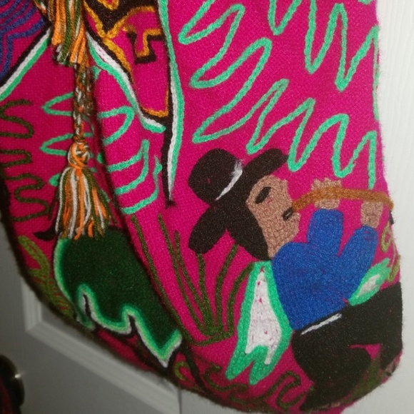 Peruvian Back Pack - Picture 4 of 6